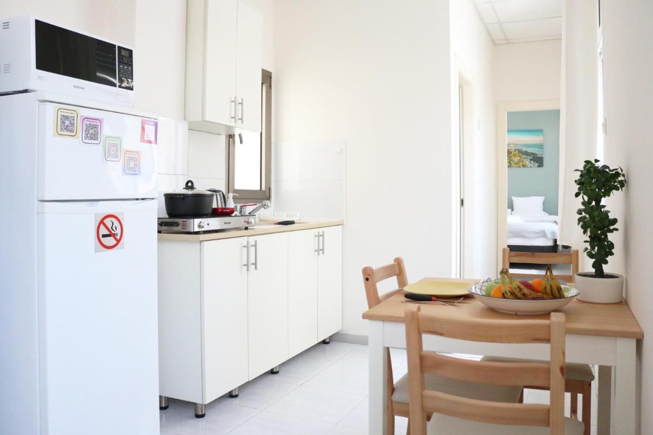 Modern And Spacious Apartment In Downtown Haifa Esterno foto