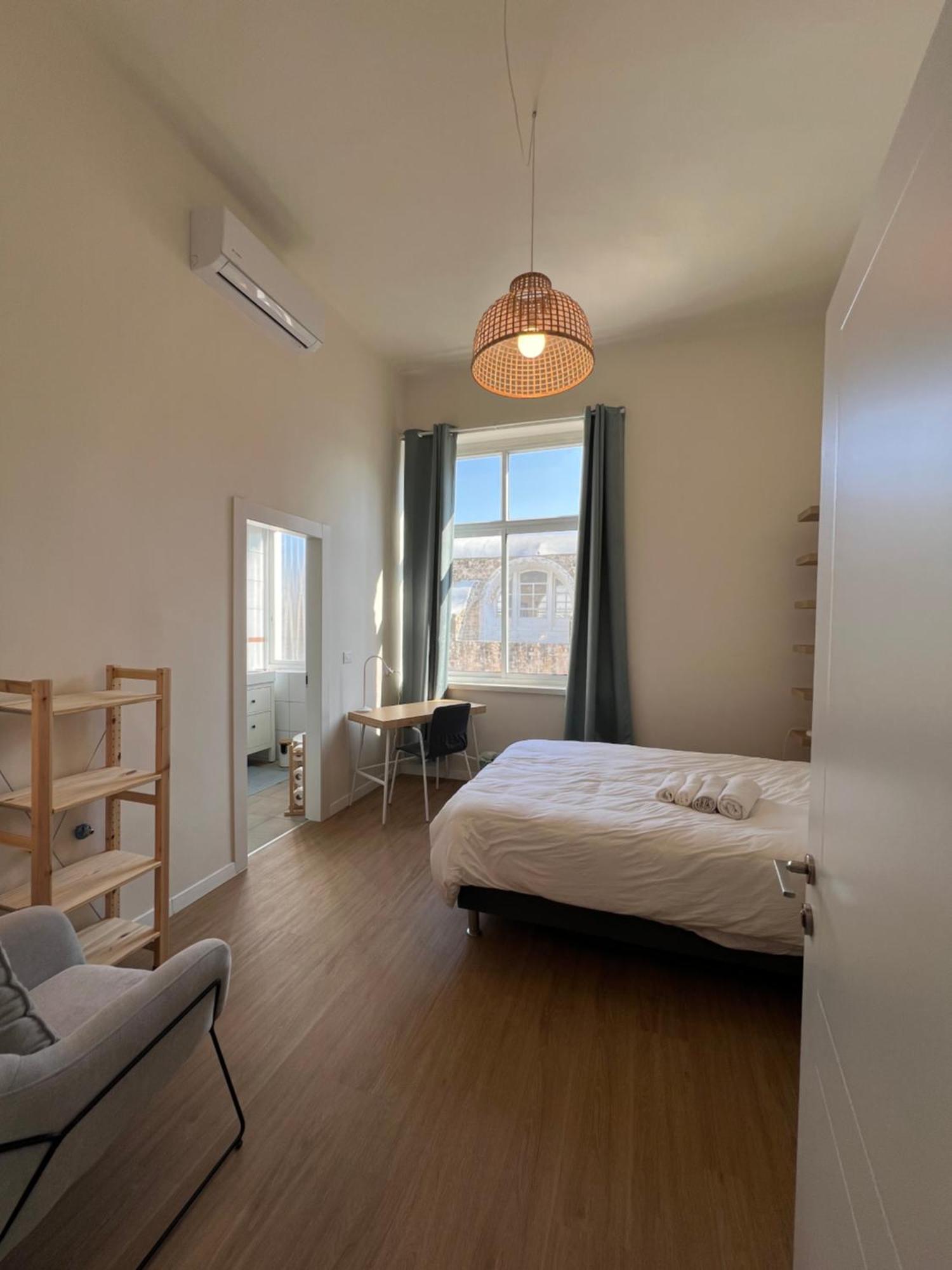 Modern And Spacious Apartment In Downtown Haifa Esterno foto